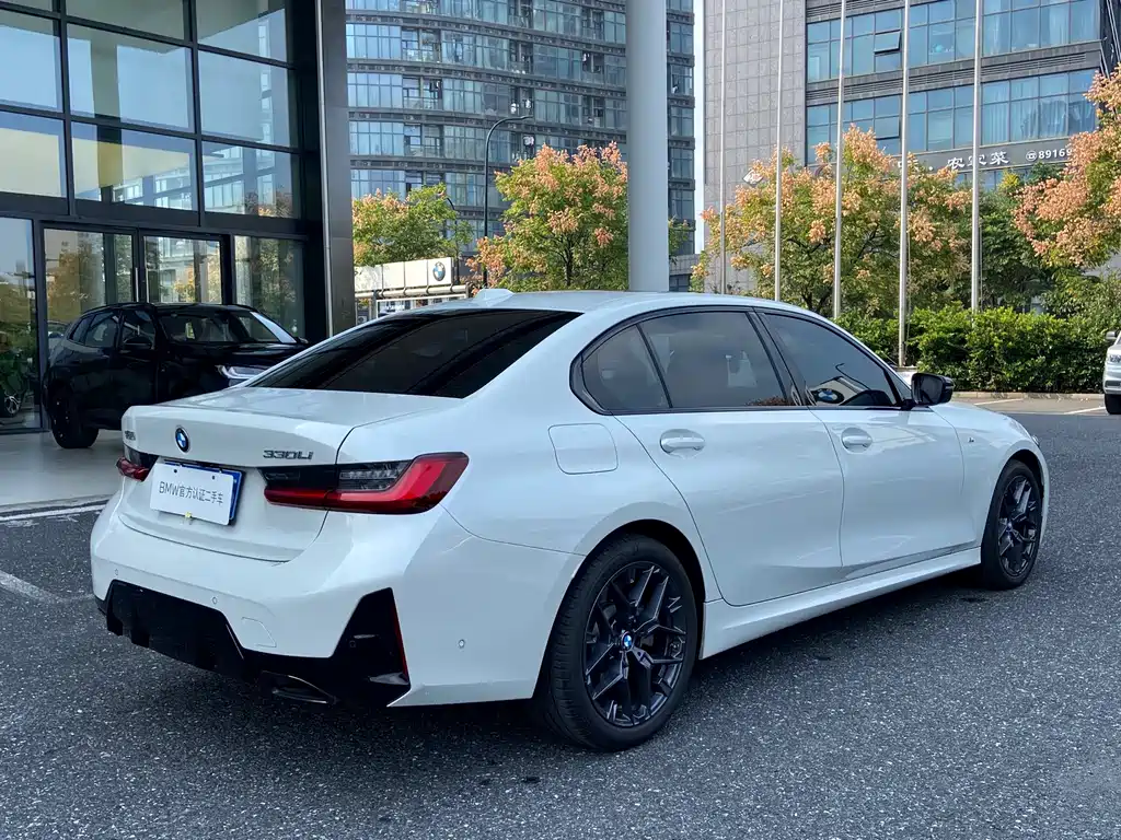 BMW 3 Series — фото 4