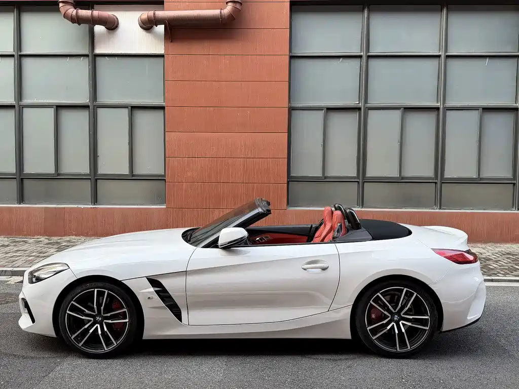 BMW Z4 — фото 4