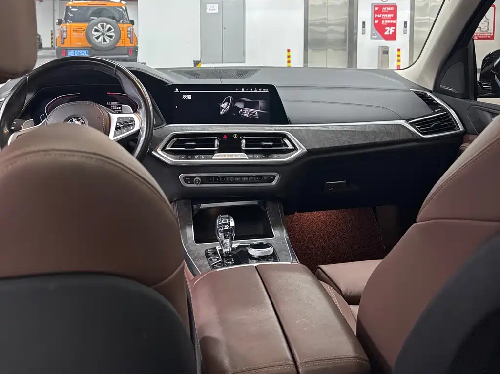 BMW X5 (Import) — фото 10