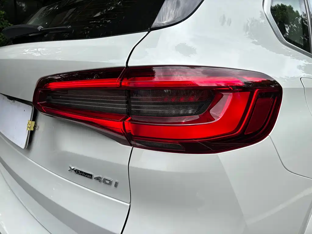 BMW X5 (Import) — фото 18