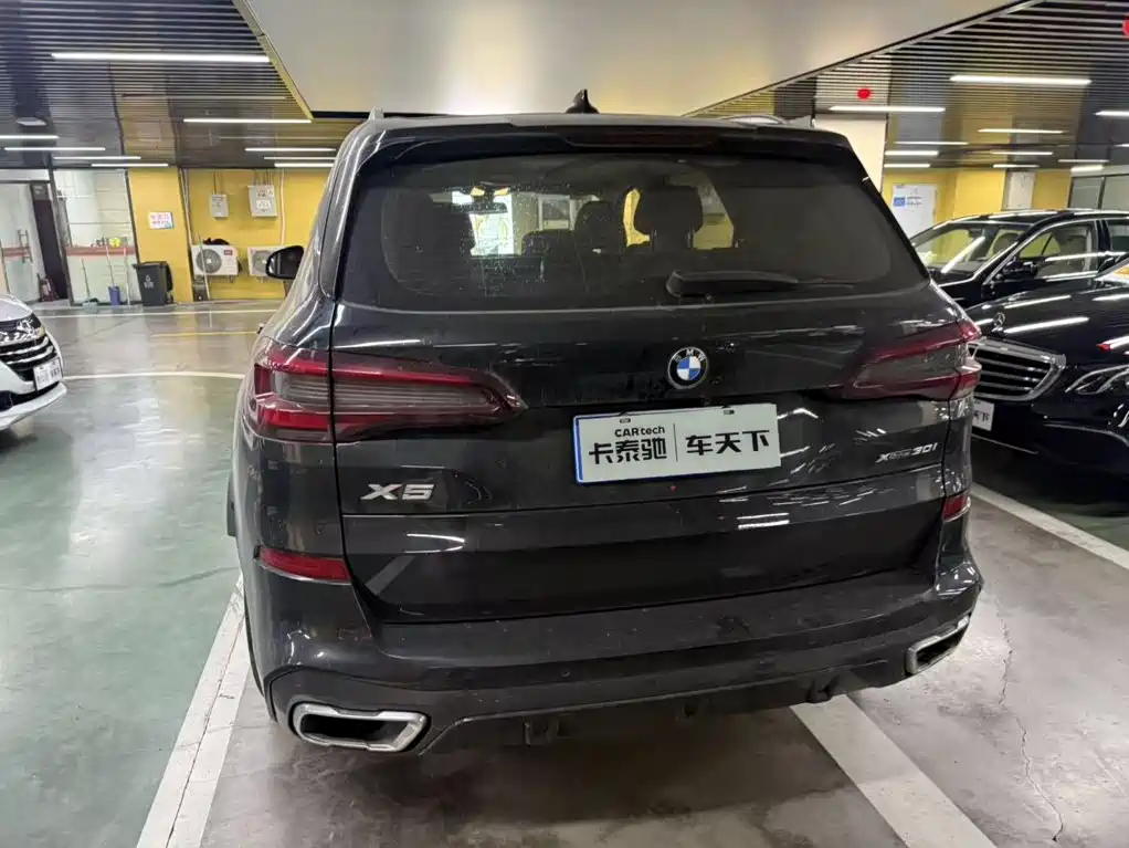 BMW X5 (Import) — фото 6