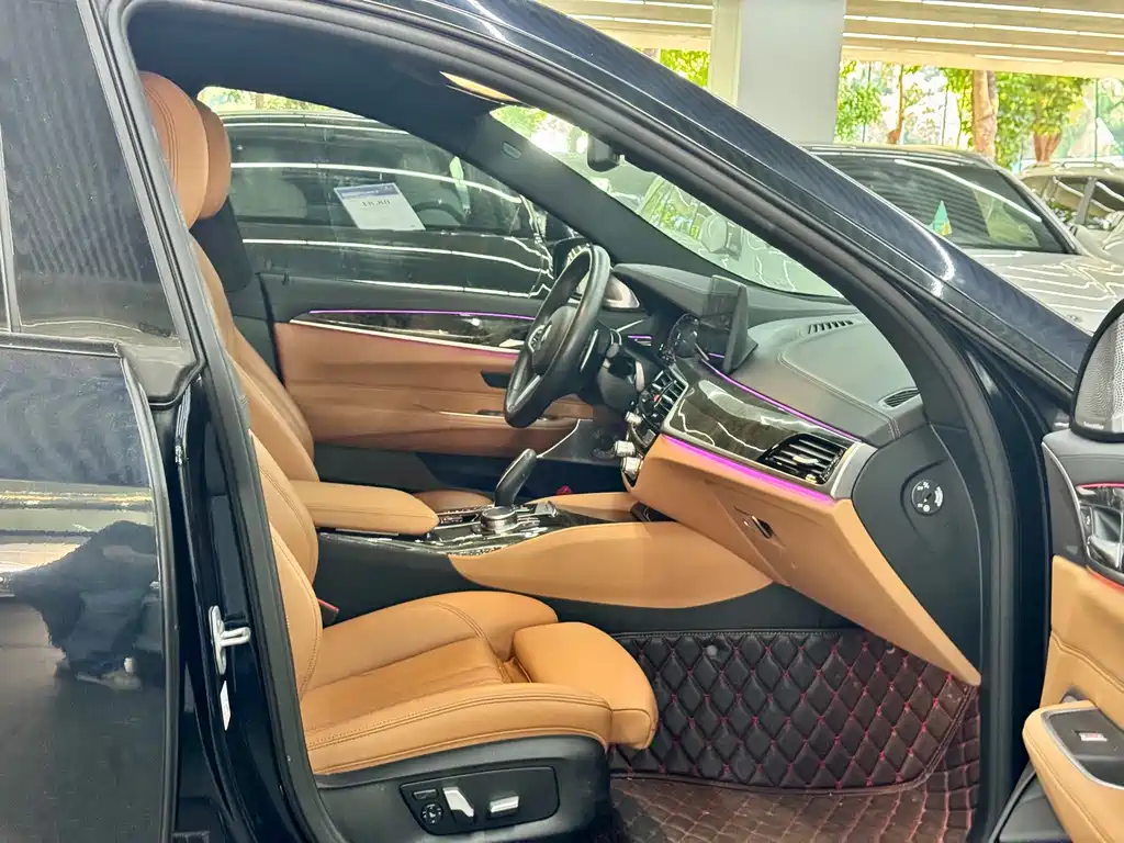 BMW 6 Series GT — фото 8