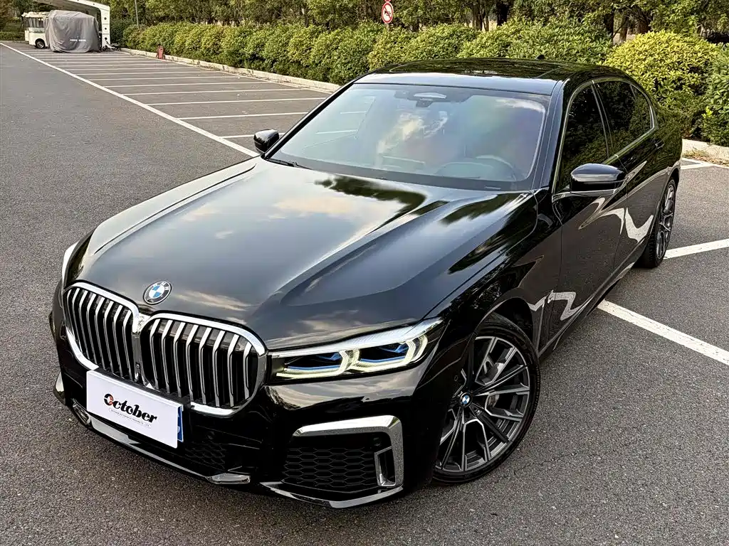 BMW 7 Series — фото 2