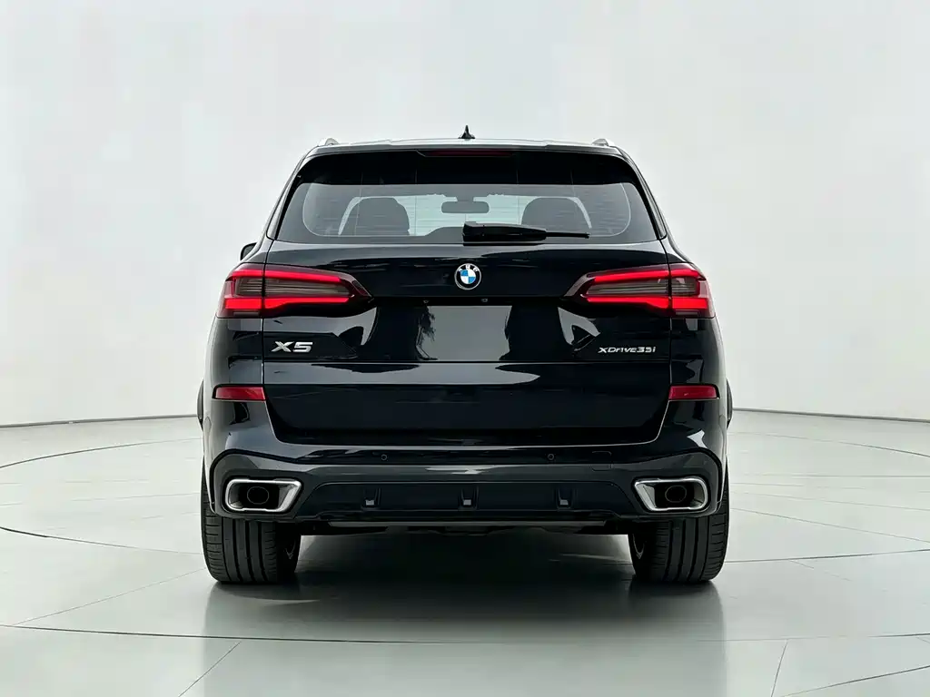 BMW X5 — фото 9