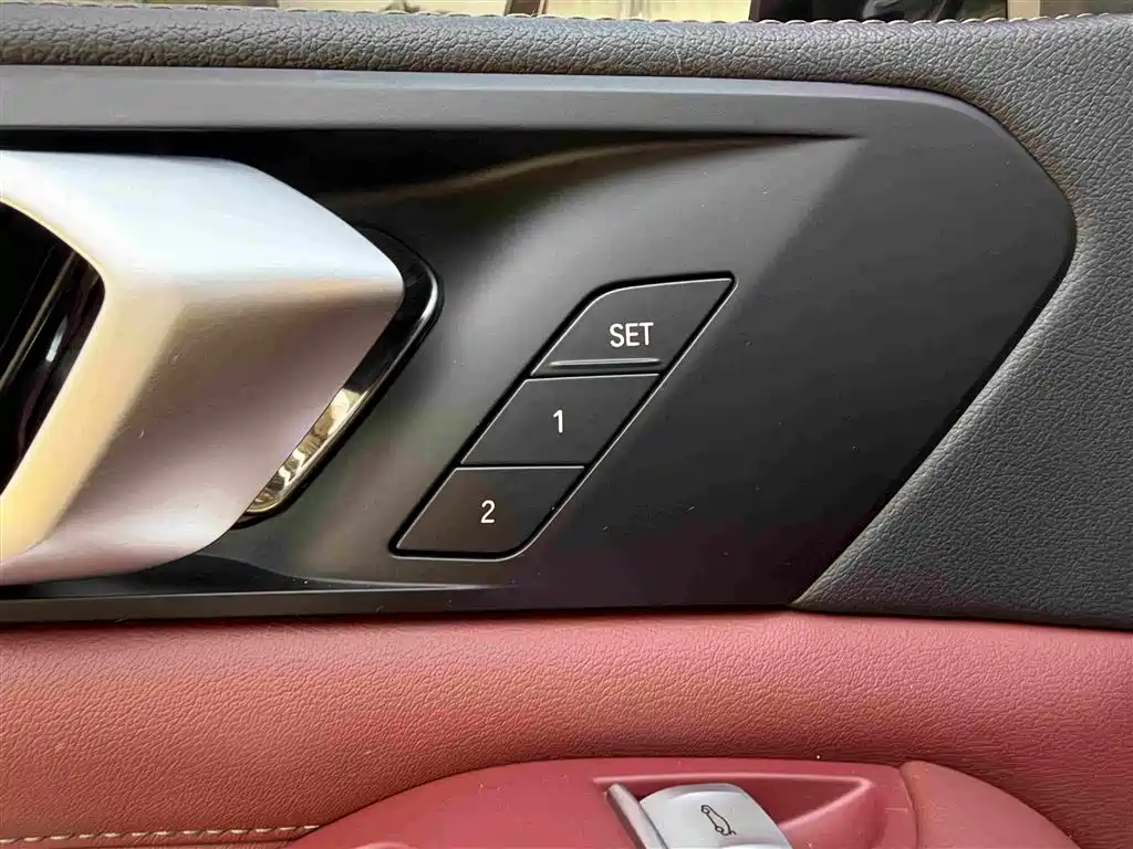 BMW X5 — фото 22