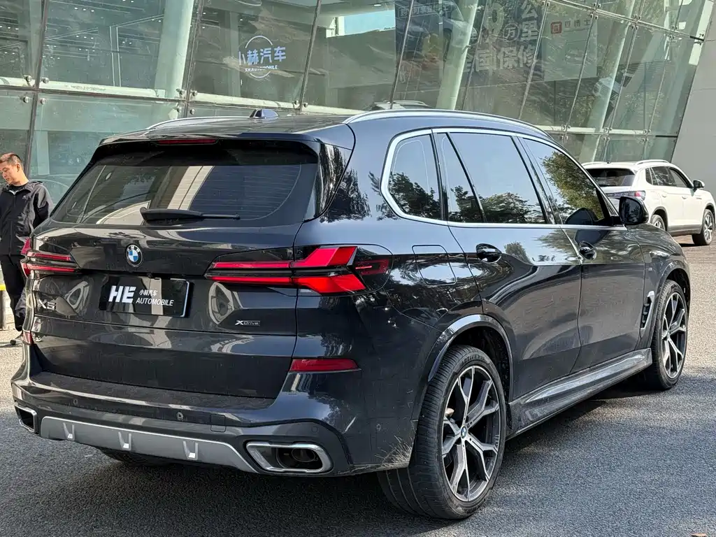 BMW X5 — фото 10