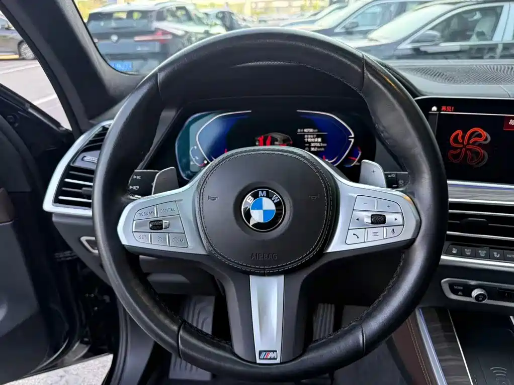 BMW X5 — фото 15