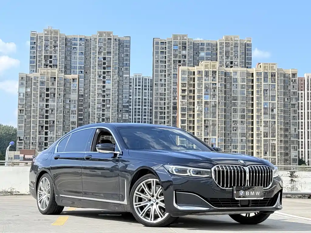 BMW 7 Series — фото 4