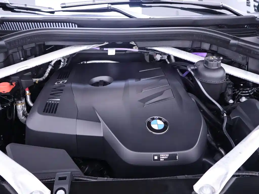BMW X5 — фото 25