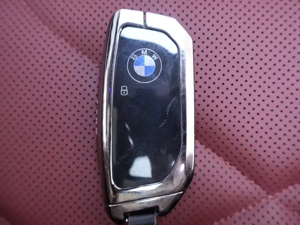 BMW X5 — фото 26