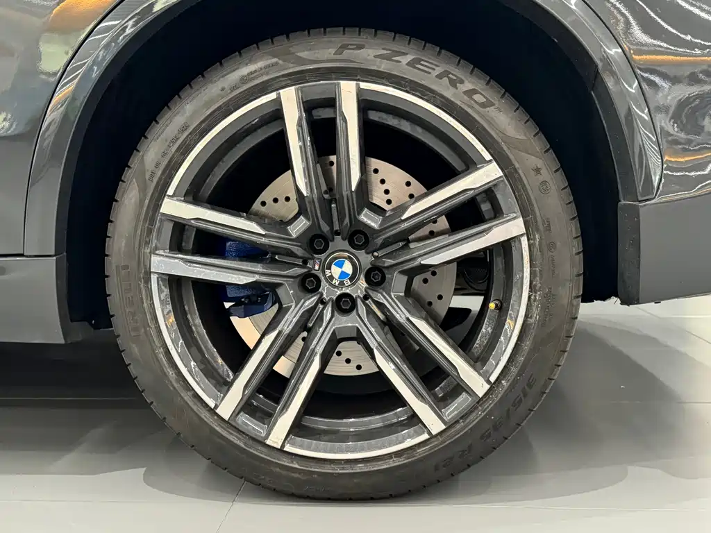 BMW X5 M — фото 14