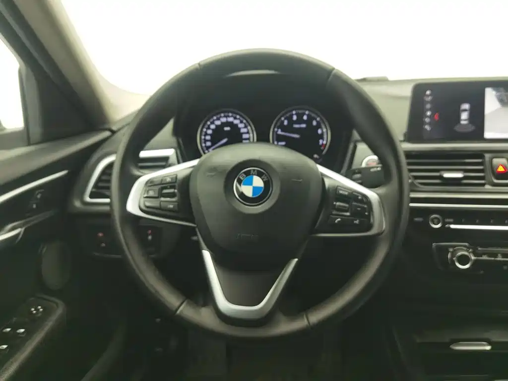 BMW 1 Series — фото 11