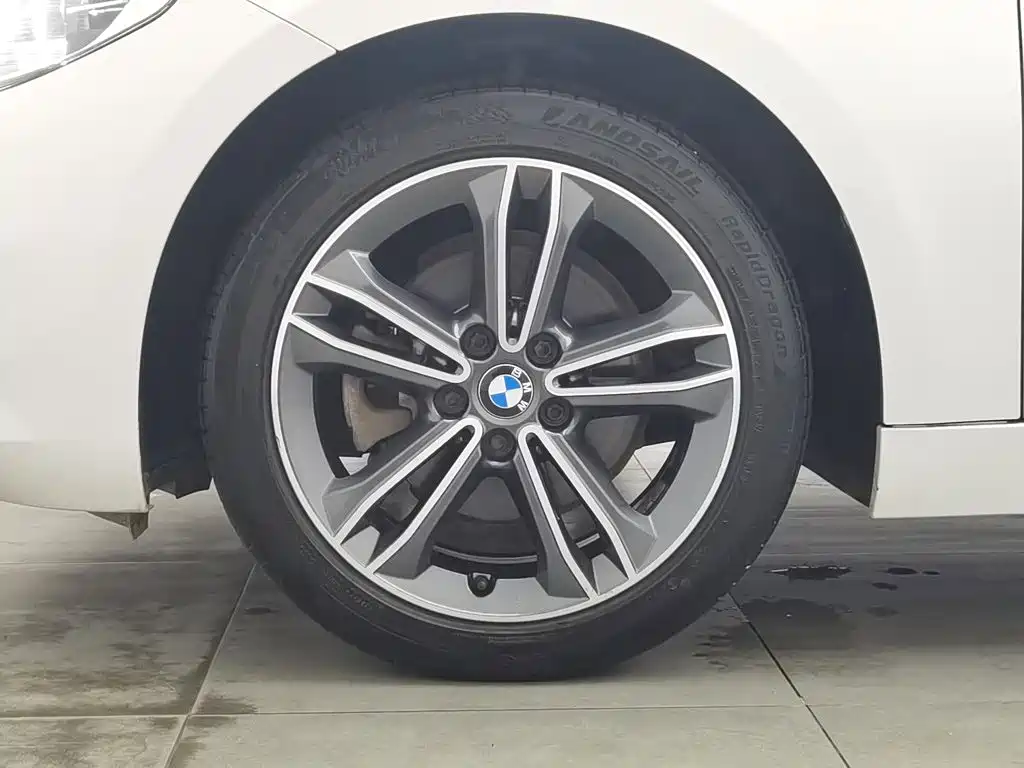 BMW 1 Series — фото 17