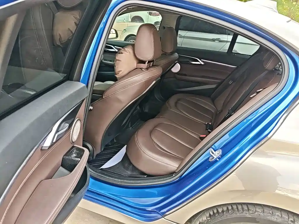 BMW 1 Series — фото 17