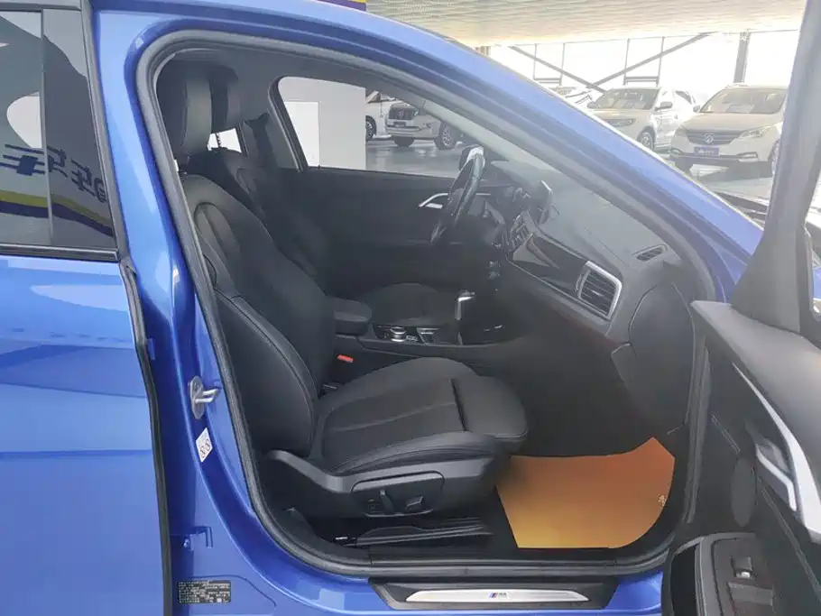 BMW 1 Series — фото 8