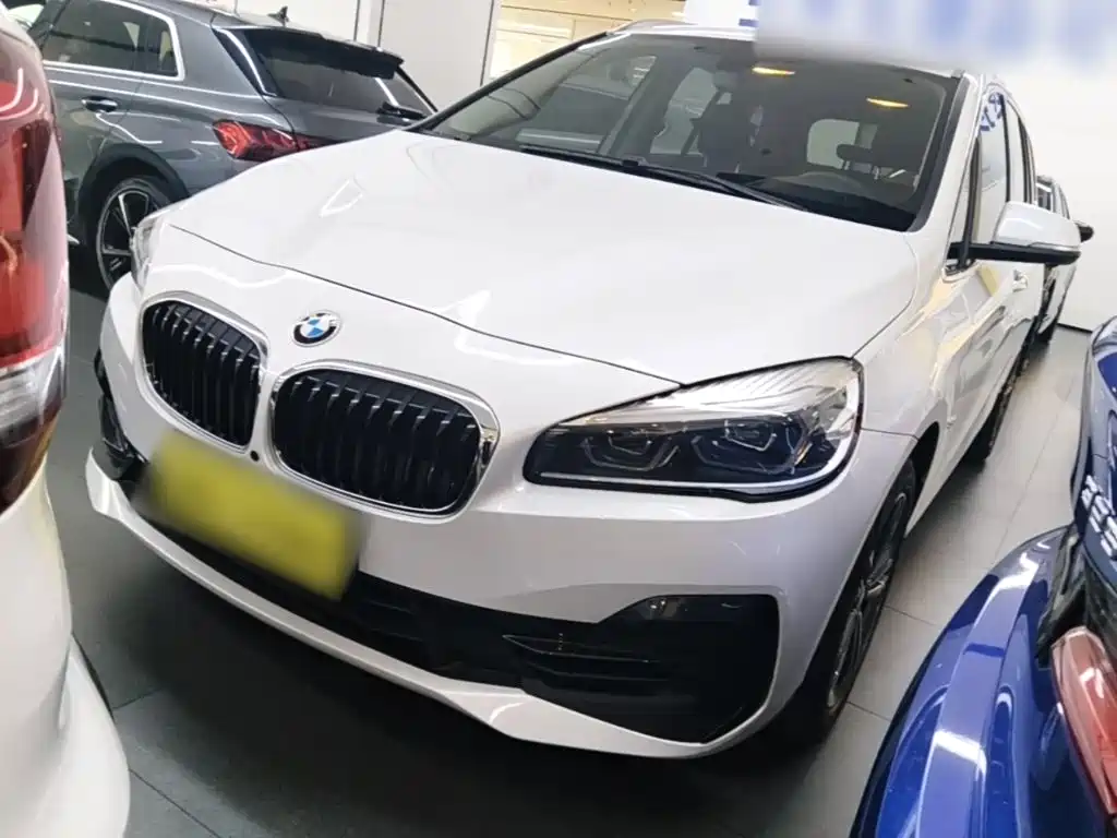 BMW 2 Series Gran Tourer — фото 2