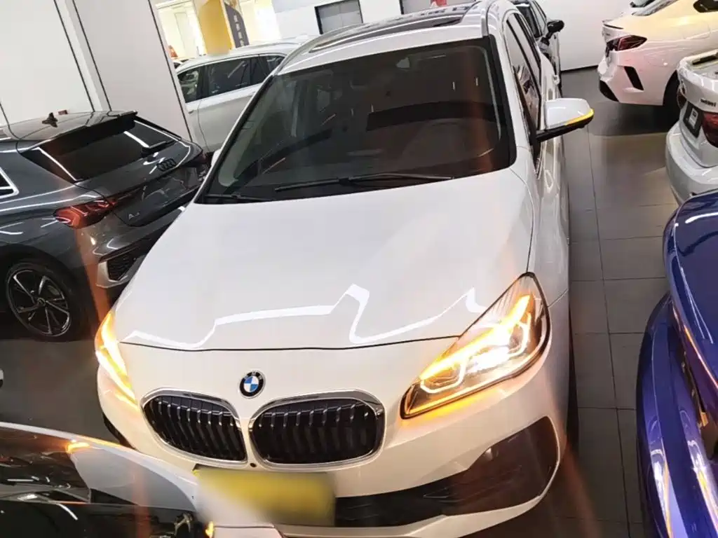 BMW 2 Series Gran Tourer — фото 3