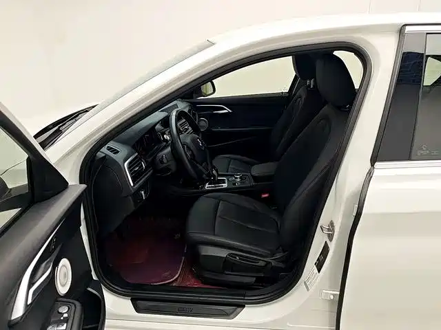 BMW 1 Series — фото 14