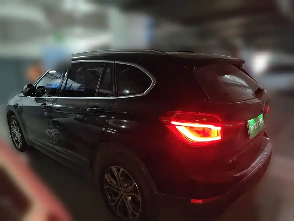 BMW X1 — фото 25