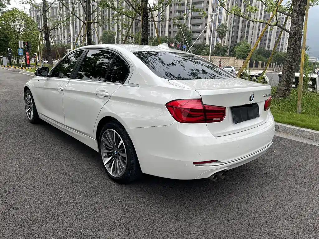 BMW 3 Series — фото 10