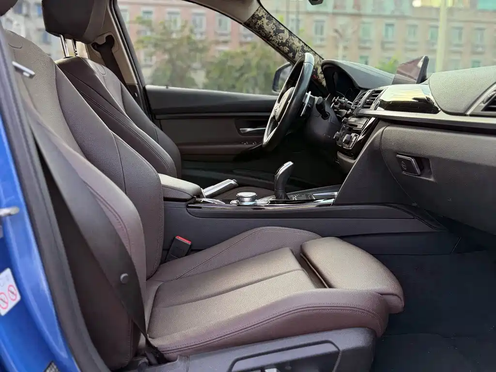 BMW 3 Series — фото 15