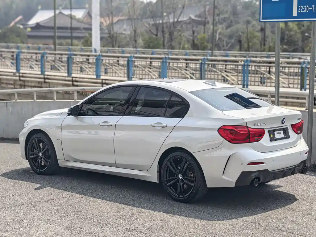 BMW 1 Series — фото 14