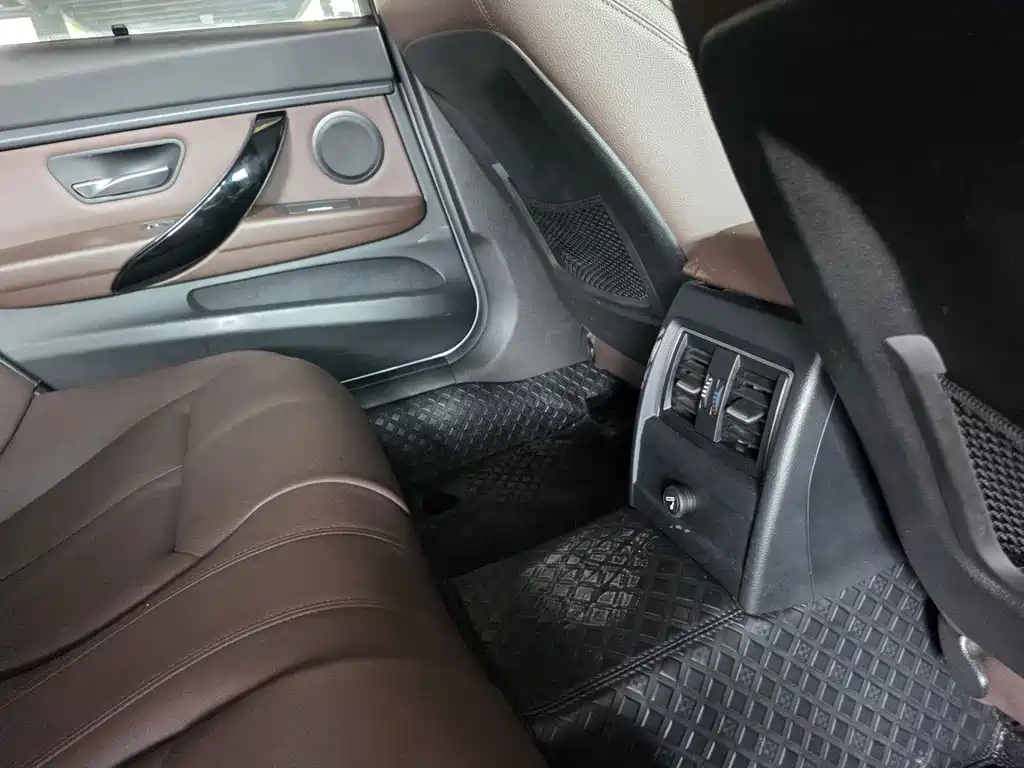 BMW 3 Series — фото 18