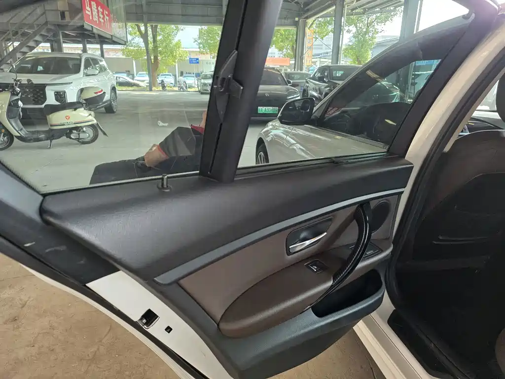 BMW 3 Series — фото 10
