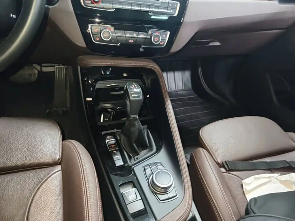 BMW X1 New Energy — фото 14