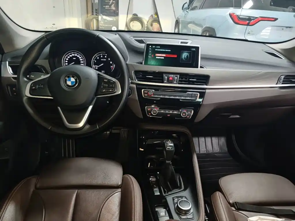 BMW X1 New Energy — фото 10