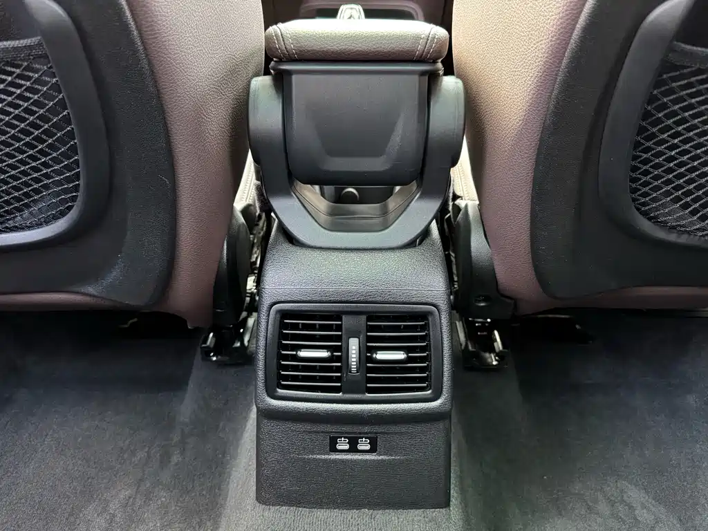 BMW X1 — фото 19