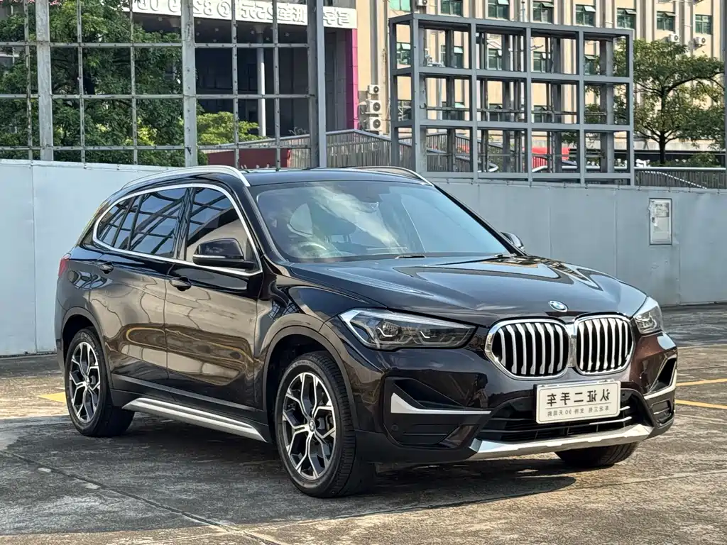 BMW X1 — фото 3