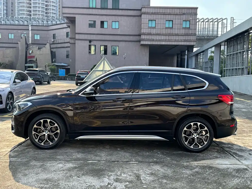 BMW X1 — фото 29