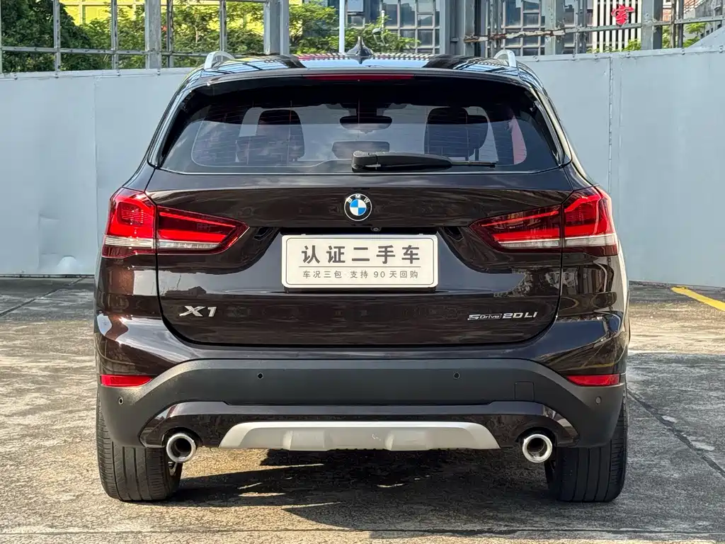 BMW X1 — фото 10