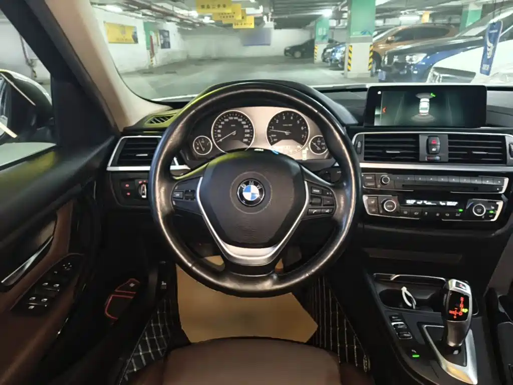 BMW 3 Series — фото 11