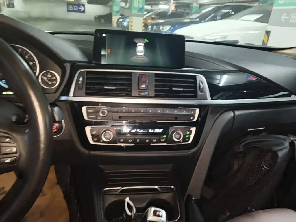 BMW 3 Series — фото 13