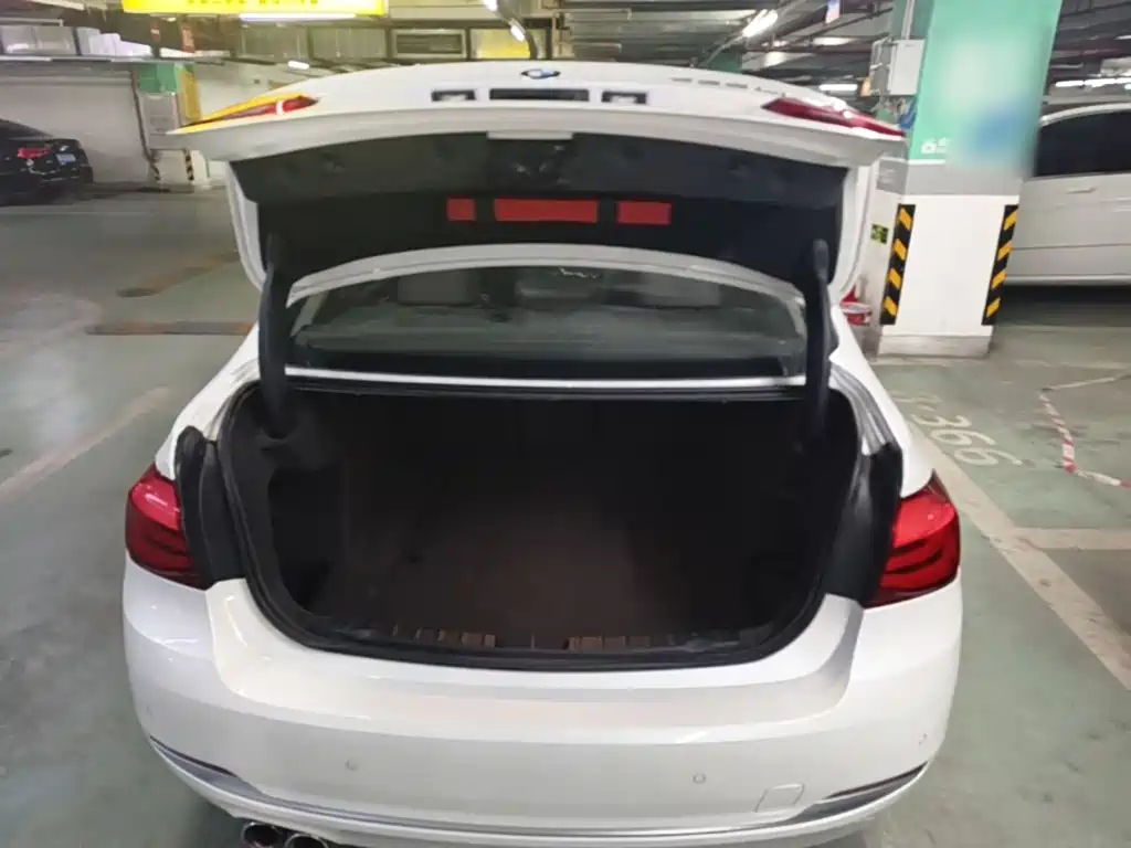 BMW 3 Series — фото 19