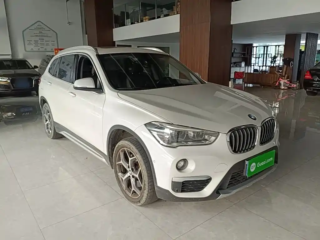 BMW X1 — фото 4