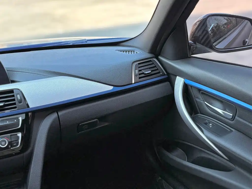BMW 3 Series — фото 15