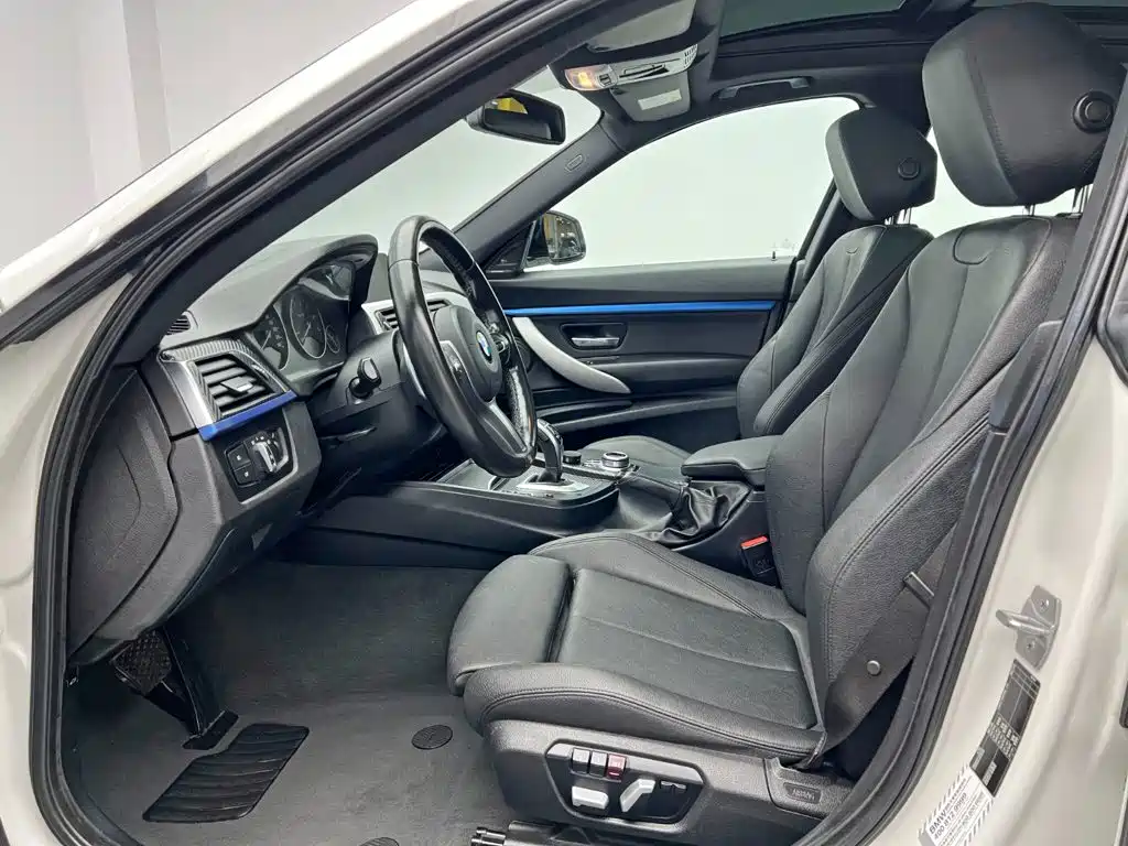 BMW 3 Series GT — фото 14