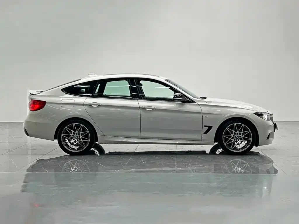 BMW 3 Series GT — фото 7