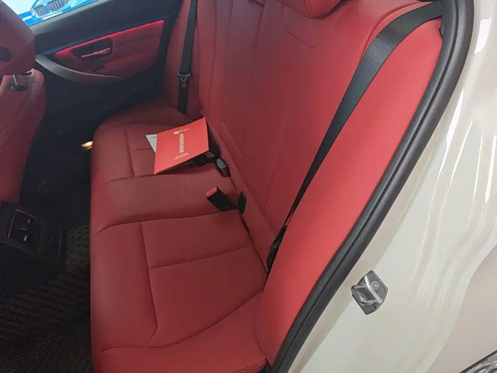 BMW 3 Series — фото 17