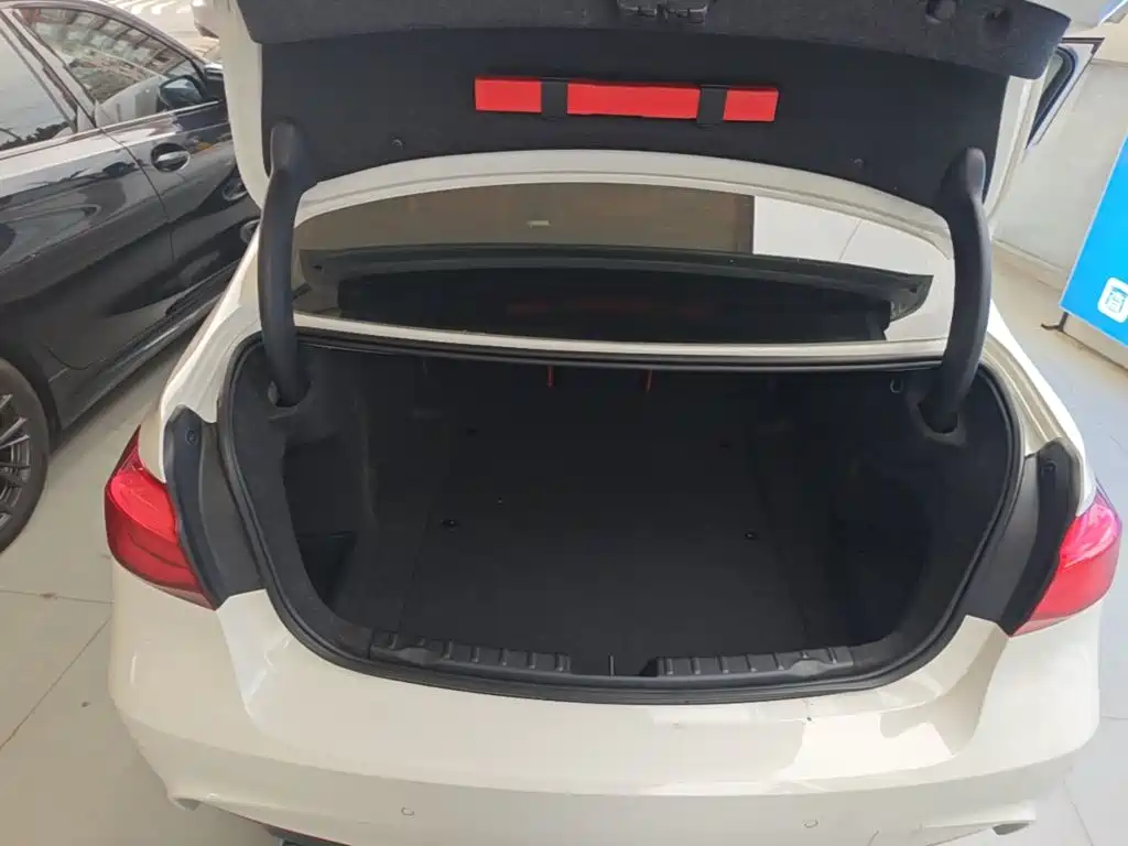 BMW 3 Series — фото 19
