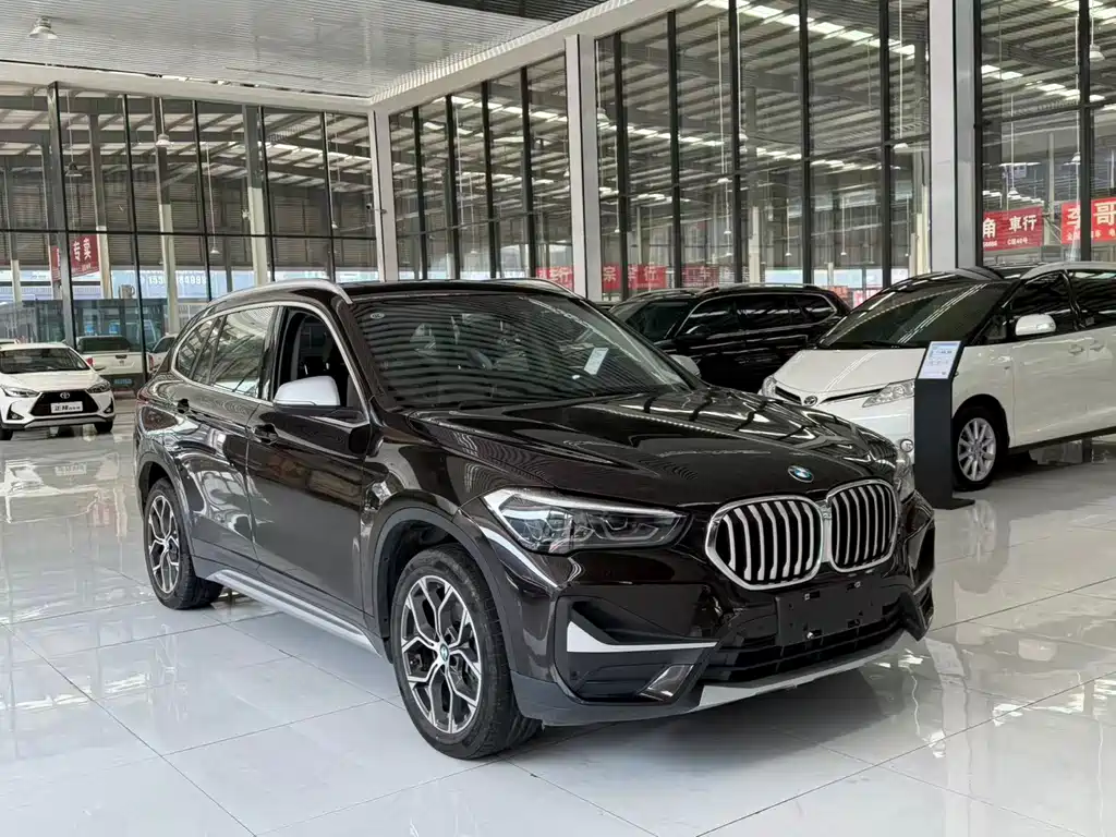 BMW X1 — фото 2