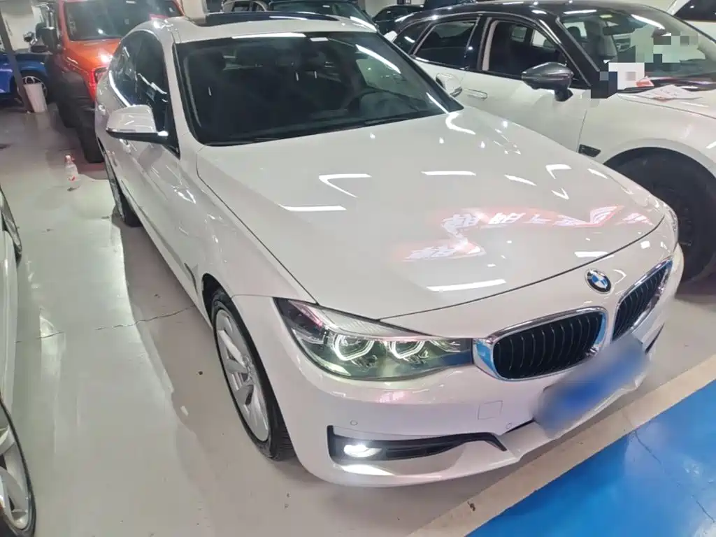 BMW 3 Series GT — фото 4