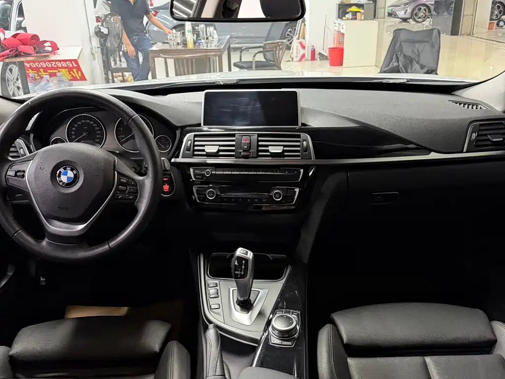 BMW 3 Series GT — фото 6
