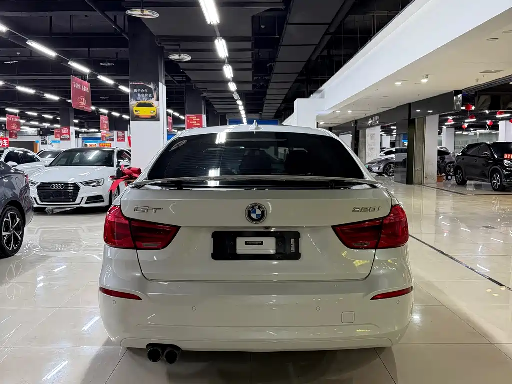 BMW 3 Series GT — фото 7