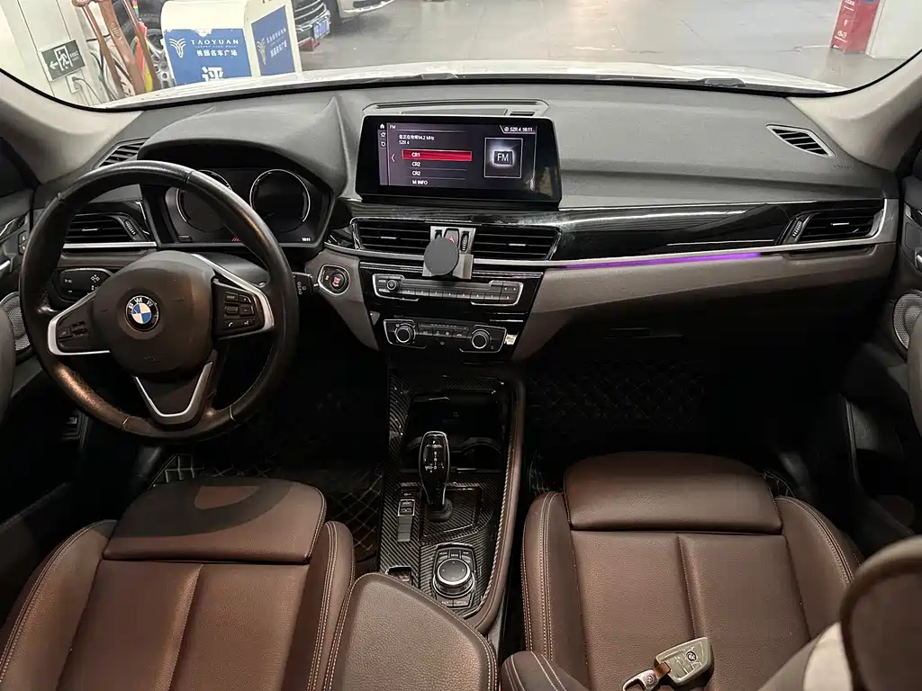 BMW X1 — фото 5