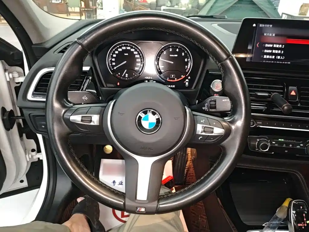 BMW 1 Series — фото 11