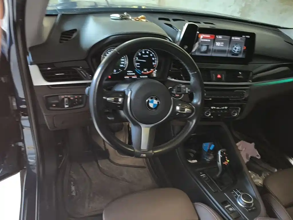 BMW X1 — фото 11